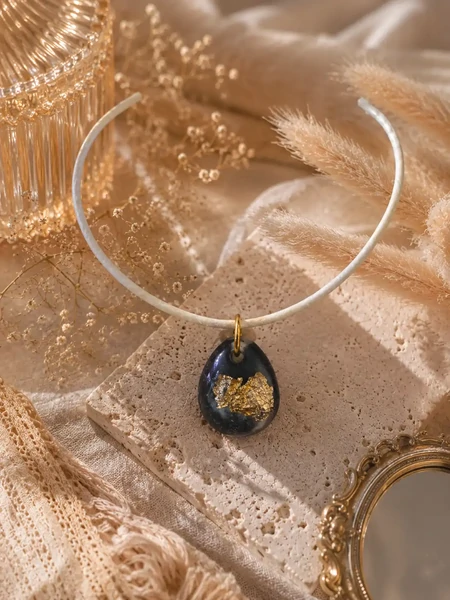 Goutte émearaude dorée Petit